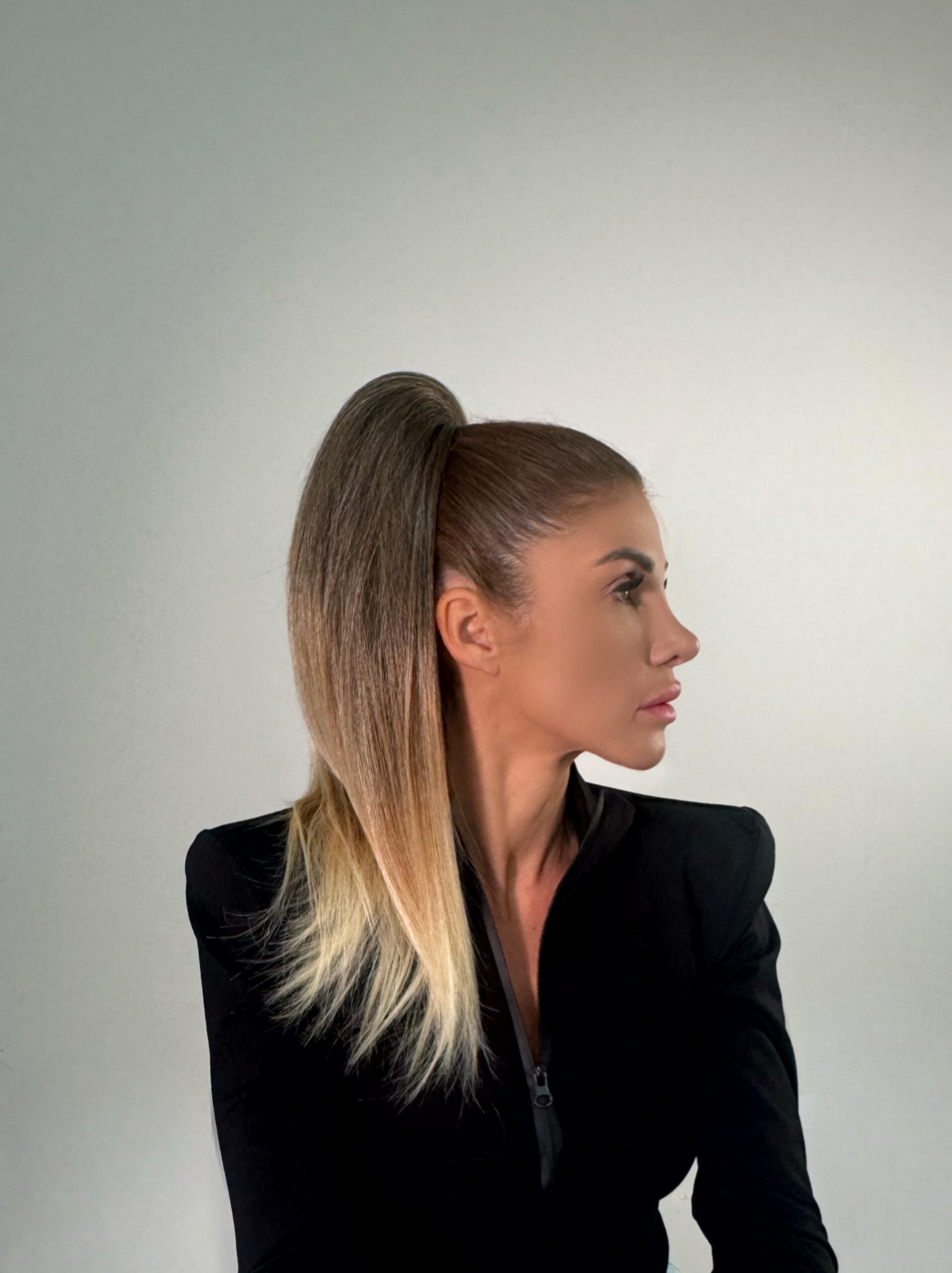 Doczepiany Kucyk - Kitka Ciemny Blond Ombre 50cm - obrazek 3
