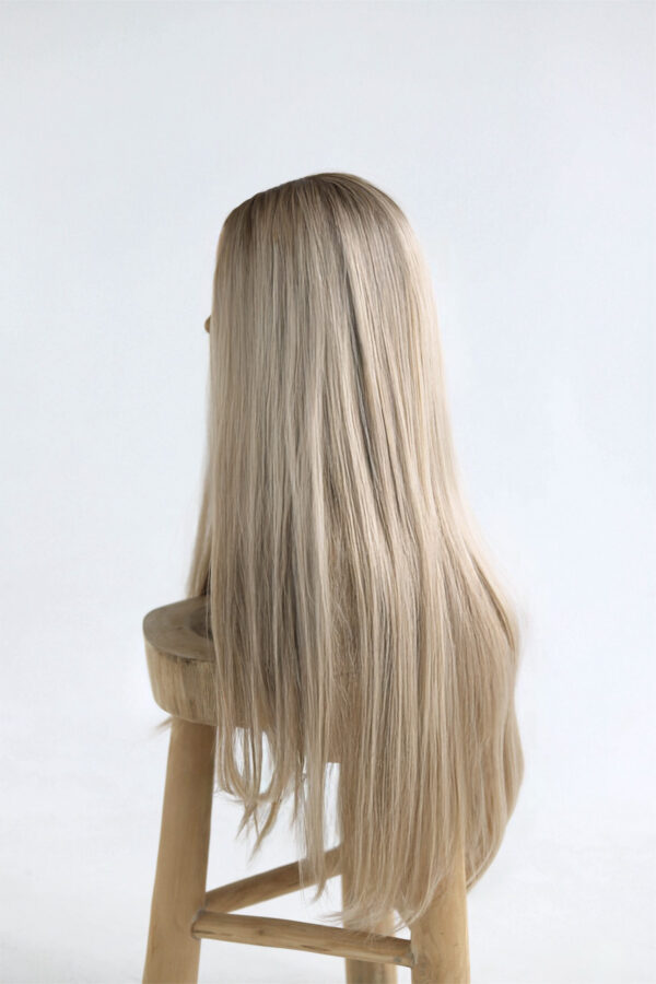 długa blond peruka lacefront