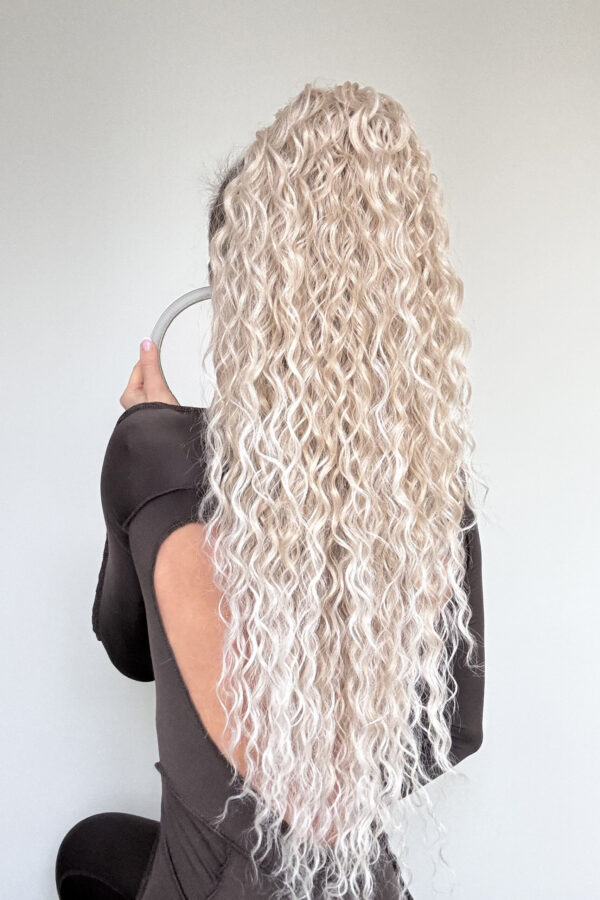Kitka Jasny Chłodny Blond Ombre Małe Fale||