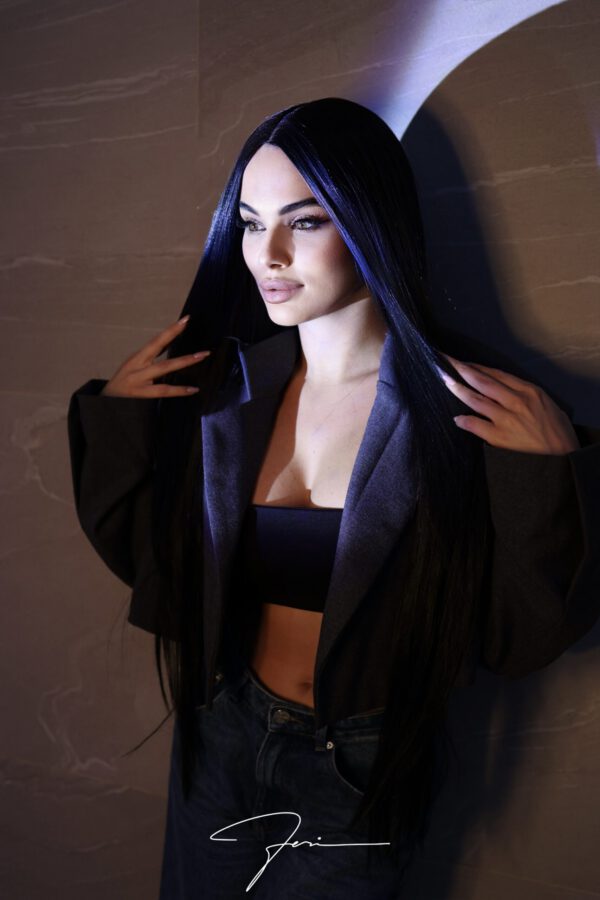 Długa Czarna Peruka Lacefront - POCAHONTAS - obrazek 3