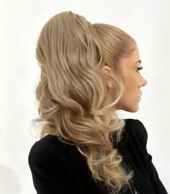 kitka luzne fale blond