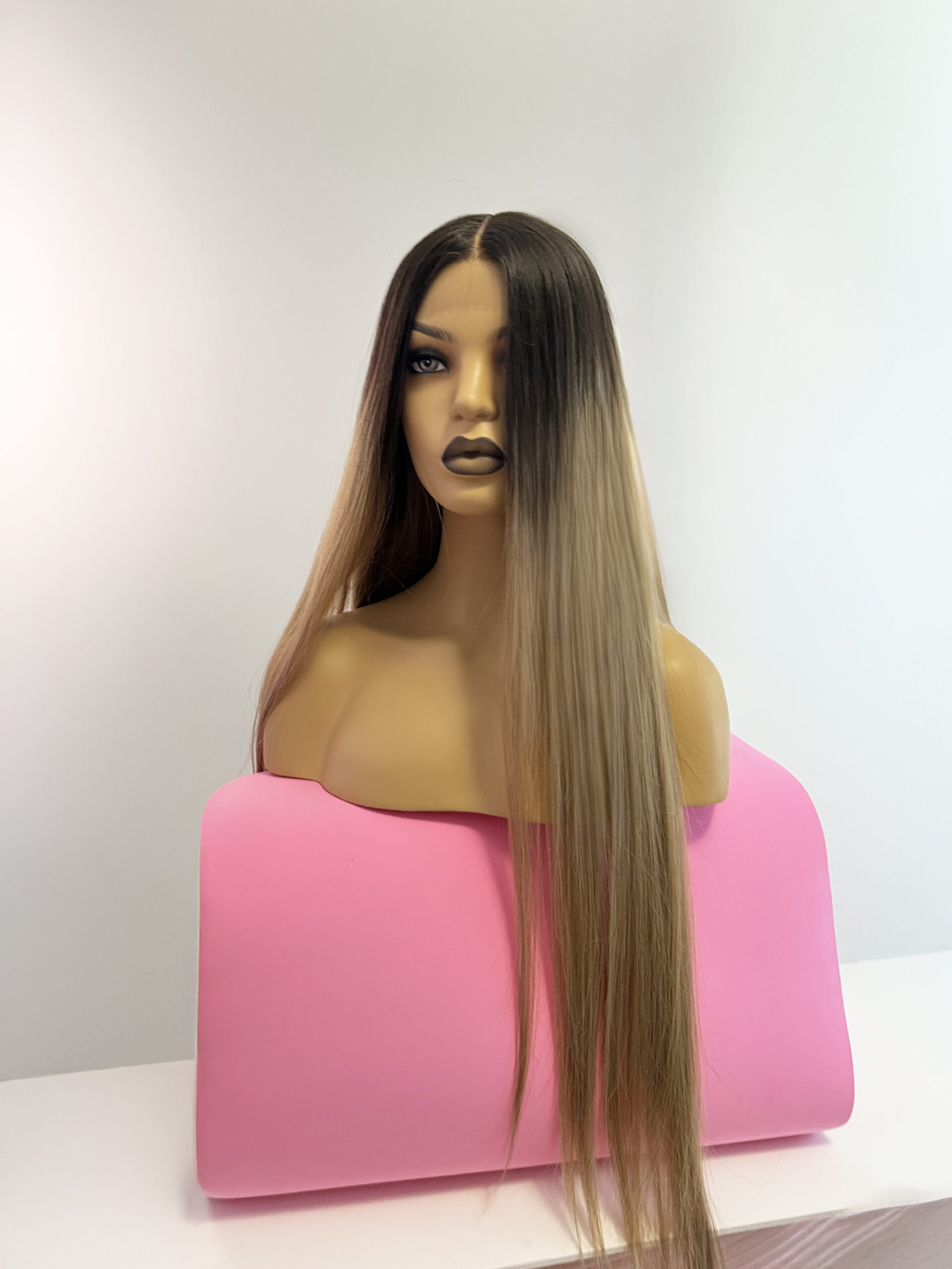 Długa Prosta Peruka Lacefront Ciemny Blond - Lorena - obrazek 3