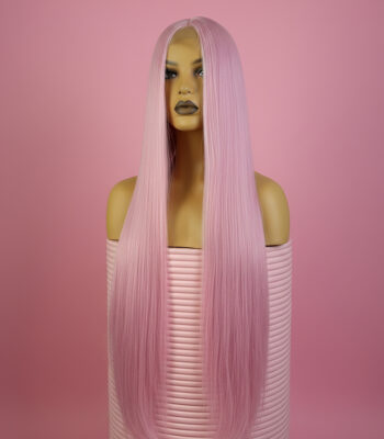 długa prosta różowa peruka lace front