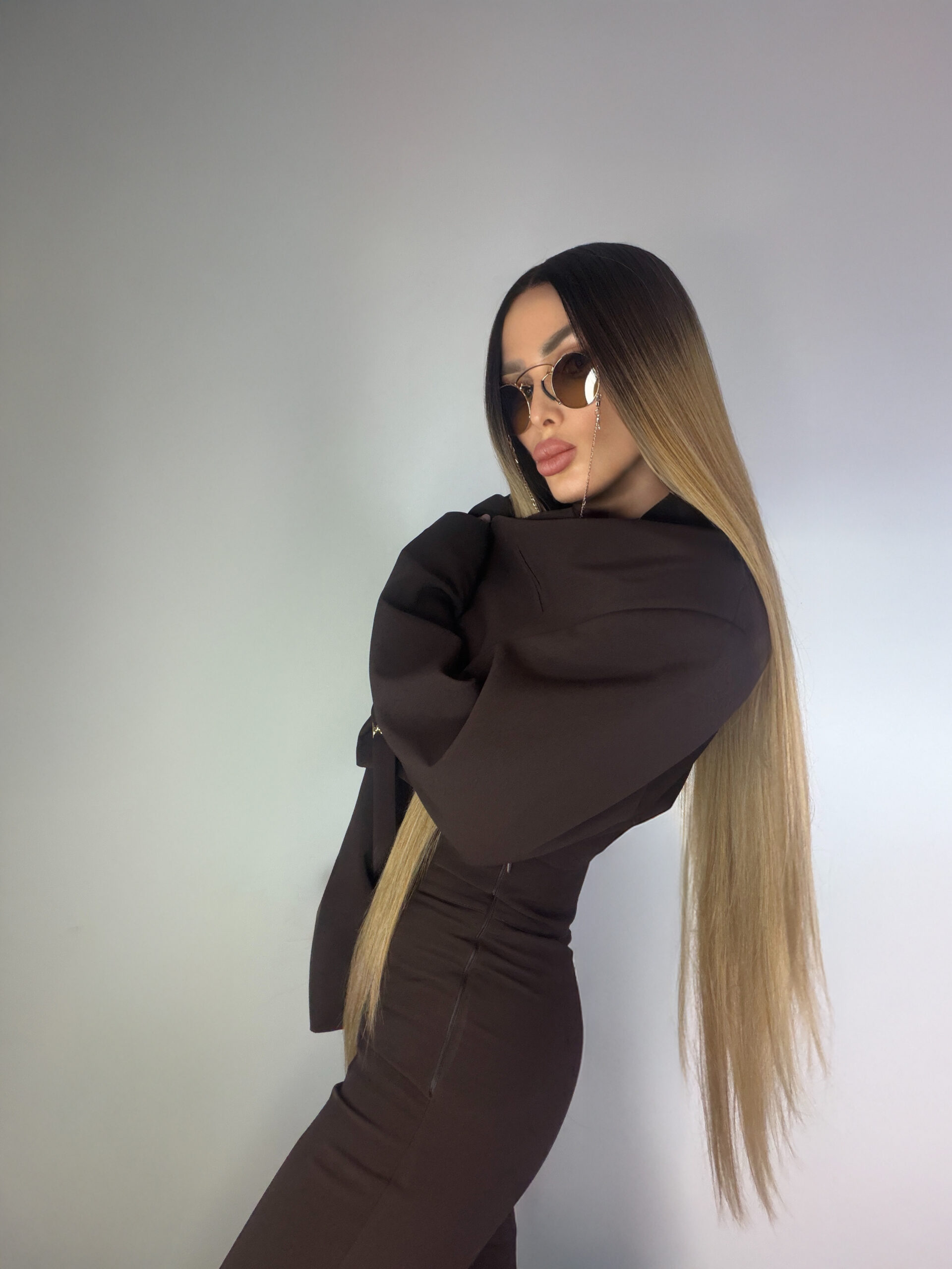 Długa Prosta Peruka Lacefront Ciemny Blond - Lorena - obrazek 7